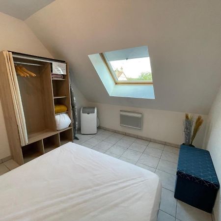 Chez Nous -Parking Gratuit Et Wifi A Vierzon Apartment Exterior photo